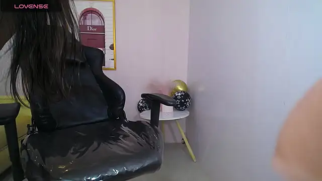Snapshot of Lia_Rose_ch chatting on July 2026 03:03:02 PM Lia Rose ch online show from July 2026 03:03:02 PM