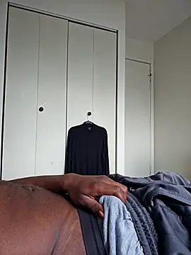 eljefeg718 online show from June 2026 12:44:02 PM