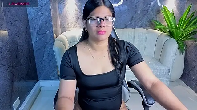 sarah bay tx online show from July 2026 07:50:02 PM