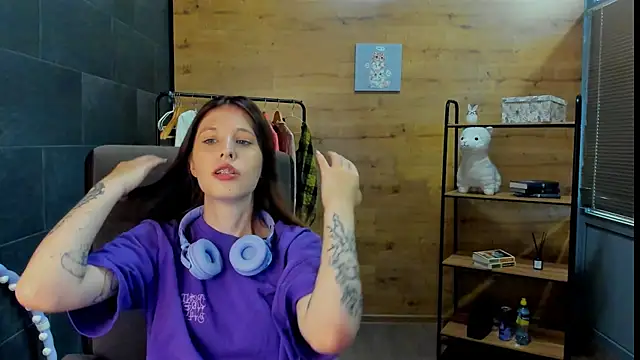 SusannFisher online show from July 2026 09:04:01 AM