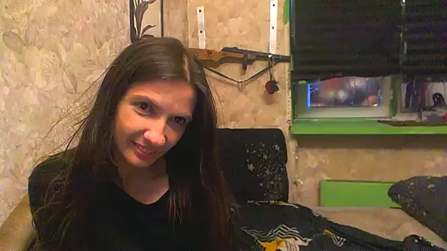 Snapshot of Alison_Wale chatting on July 2026 06:03:01 PM Alison Wale online show from July 2026 06:03:01 PM