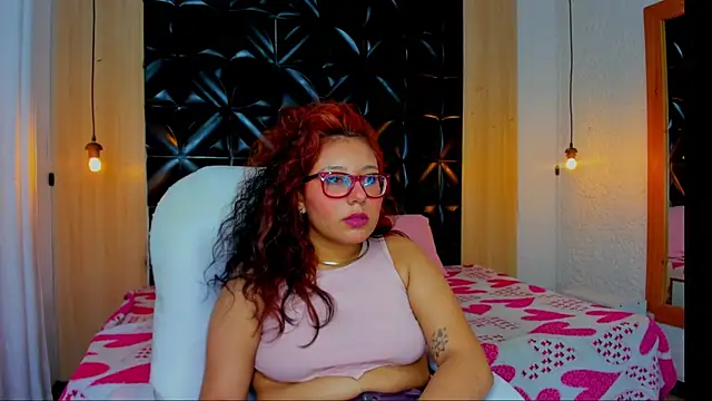 Snapshot of Stacy__Malibu chatting on June 2026 03:05:02 PM Stacy Malibu online show from June 2026 03:05:02 PM
