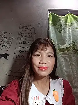 Snapshot of Gee_hot chatting on July 2026 05:18:02 PM Gee hot online show from July 2026 05:18:02 PM