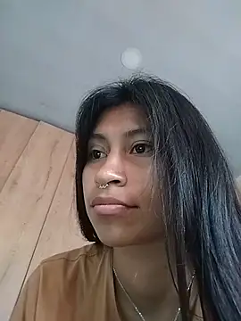 Pocahontas Honey online show from July 2026 10:25:01 PM