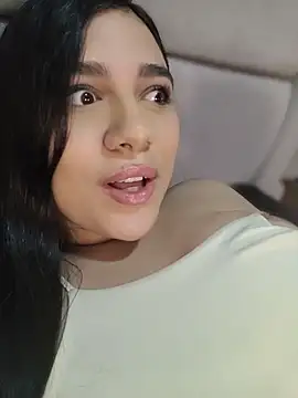 Snapshot of Salo_Angel__ chatting on July 2026 08:14:01 PM Salo Angel online show from July 2026 08:14:01 PM