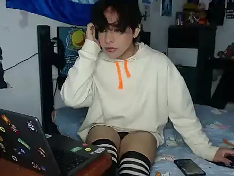 Snapshot of Tiff_-Styles chatting on June 2026 10:01:02 PM Tiff -Styles online show from June 2026 10:01:02 PM