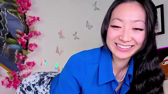 MySweetSofie online show from September 2025 05:59:02 PM