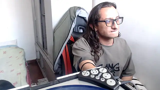 Latintemptation26 online show from June 2026 09:29:01 PM