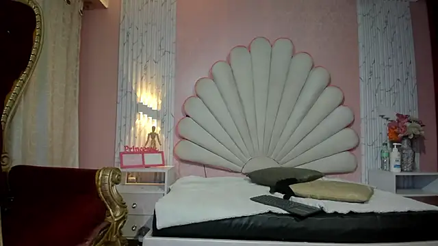 Mirarossi  online show from June 2026 07:47:01 PM