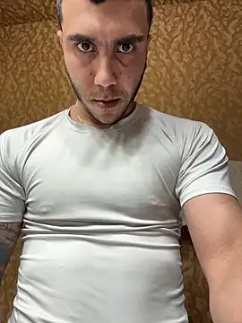 skinnyarab1995 online show from June 2026 05:37:01 PM