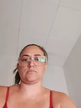 Snapshot of BRANQUINHAGG66 chatting on June 2026 04:04:02 AM BRANQUINHAGG66 online show from June 2026 04:04:02 AM