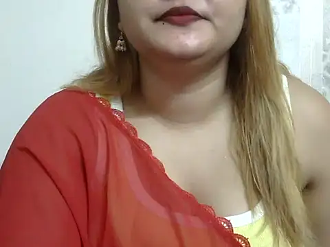 Sexyy Sana online show from August 2026 03:22:02 PM