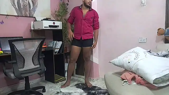 Pineappleflipped online show from July 2026 12:57:01 AM