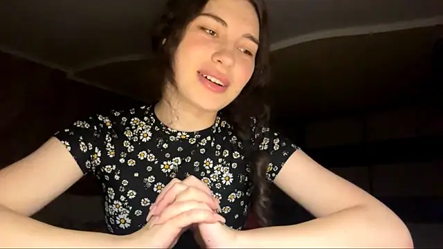 runawyin online show from June 2026 07:04:01 PM