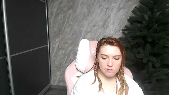 Reginasmilee online show from January 2026 02:16:01 AM