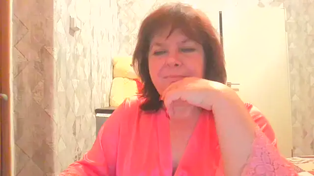 HannahAna39 online show from August 2026 07:24:02 PM