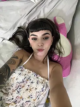 Snapshot of eimy_salome15 chatting on July 2026 05:41:02 PM eimy salome15 online show from July 2026 05:41:02 PM