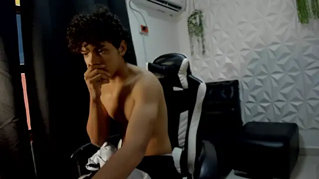 Boy king28 online show from June 2026 02:23:02 PM