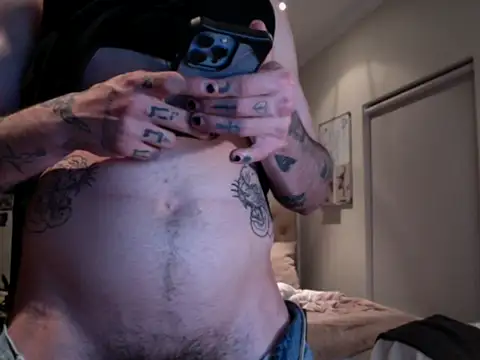 NAUGHTYSHAUDY online show from June 2026 07:57:02 PM