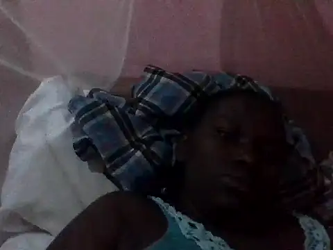 Snapshot of baby-laura chatting on July 2026 03:17:02 AM baby-laura online show from July 2026 03:17:02 AM