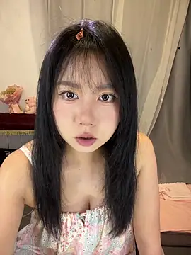 Snapshot of oooooBaby129 chatting on June 2026 01:55:01 PM oooooBaby129 online show from June 2026 01:55:01 PM