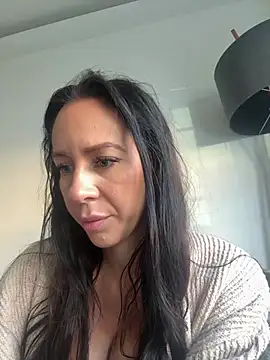 Charming ScarlettX online show from July 2026 07:35:01 AM