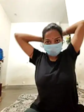 HOT hanyi online show from July 2026 03:00:02 AM
