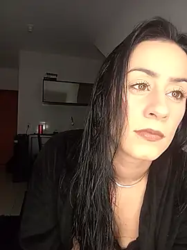 Cristalbucks online show from July 2026 07:16:02 PM