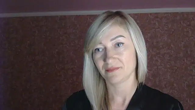 moonlightAnna online show from July 2026 10:01:01 PM