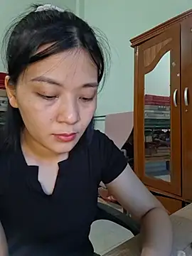 Snapshot of Lyrose_2k chatting on July 2026 08:29:01 AM Lyrose 2k online show from July 2026 08:29:01 AM