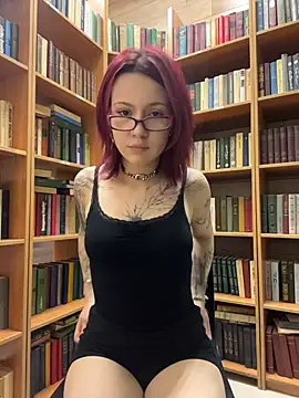 Snapshot of LillyBae chatting on July 2026 02:25:02 PM LillyBae online show from July 2026 02:25:02 PM