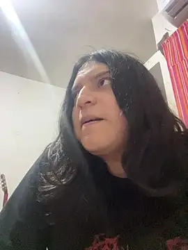 Snapshot of petitelatino chatting on July 2026 04:52:02 AM petitelatino online show from July 2026 04:52:02 AM