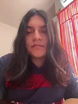 Snapshot of petitelatino chatting on July 2026 04:55:01 PM petitelatino online show from July 2026 04:55:01 PM