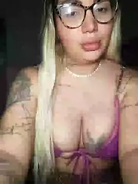 Emilymirtys online show from July 2026 12:39:01 AM