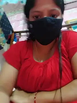 Snapshot of moumondal4 chatting on July 2026 06:17:02 AM moumondal4 online show from July 2026 06:17:02 AM