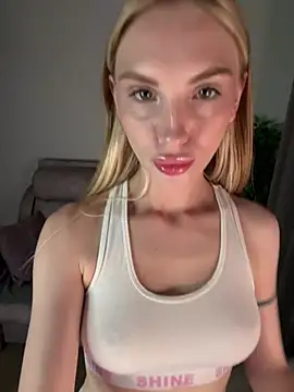 BellaSwan- online show from July 2026 07:15:02 AM