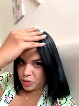 AliceStarshine online show from September 2025 04:52:02 PM