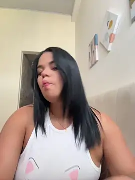 AliceStarshine online show from April 2026 07:19:01 PM