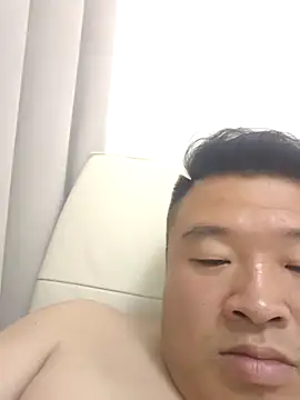 Snapshot of xiaowu2323 chatting on July 2026 06:12:01 PM xiaowu2323 online show from July 2026 06:12:01 PM