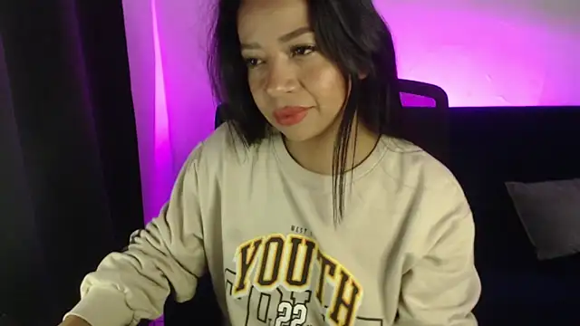 lispetite online show from January 2025 05:34:01 AM