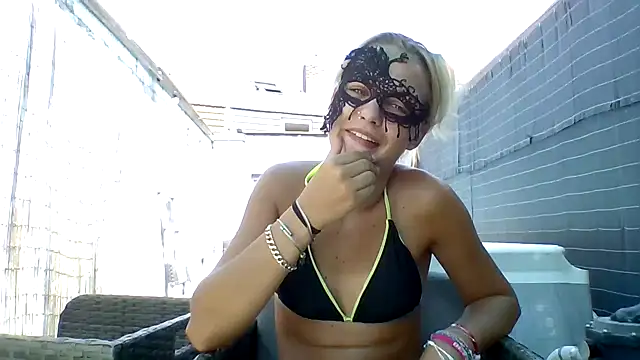 JeuneCharme1 online show from July 2026 01:17:02 PM