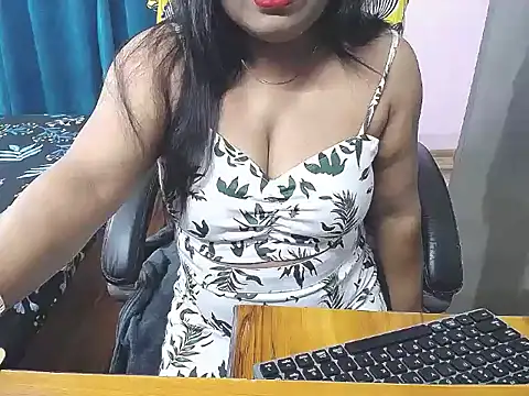 Snapshot of Luv_archie chatting on July 2026 02:00:01 PM Luv archie online show from July 2026 02:00:01 PM