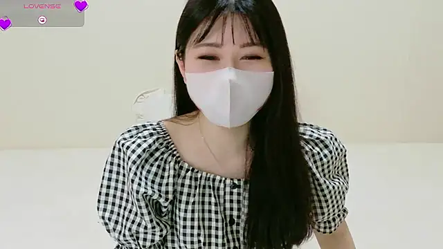 Mila Velvet LIVE online show from July 2026 10:10:02 AM