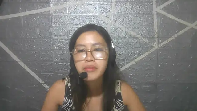 Snapshot of RaquelLeibfried chatting on July 2026 01:23:02 AM RaquelLeibfried online show from July 2026 01:23:02 AM