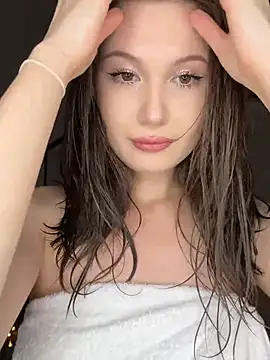 Snapshot of chiarahoney12 chatting on July 2026 11:22:01 PM chiarahoney12 online show from July 2026 11:22:01 PM