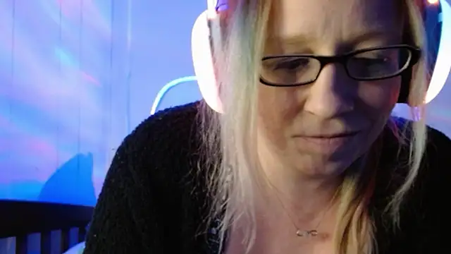 XxMs StarzxX online show from January 2025 04:07:01 AM