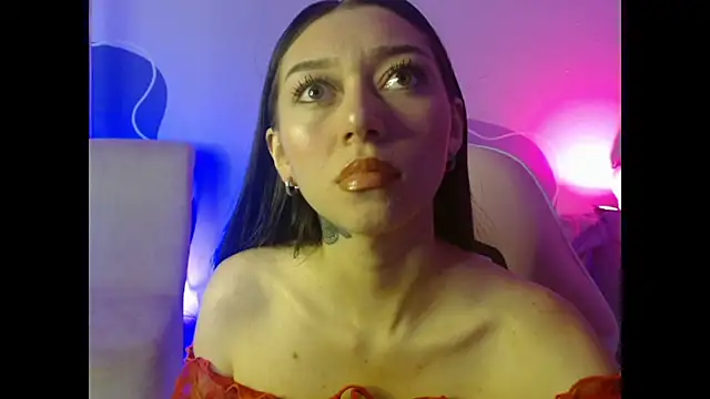 Cherry Blomm online show from July 2026 01:03:01 PM