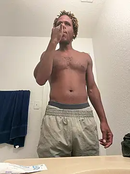 Snapshot of DonteBigNBold chatting on July 2026 11:01:02 AM DonteBigNBold online show from July 2026 11:01:02 AM