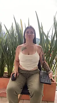aniushka online show from July 2026 01:46:02 PM
