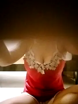 Snapshot of skinny_lovely chatting on July 2026 11:39:02 AM skinny lovely online show from July 2026 11:39:02 AM